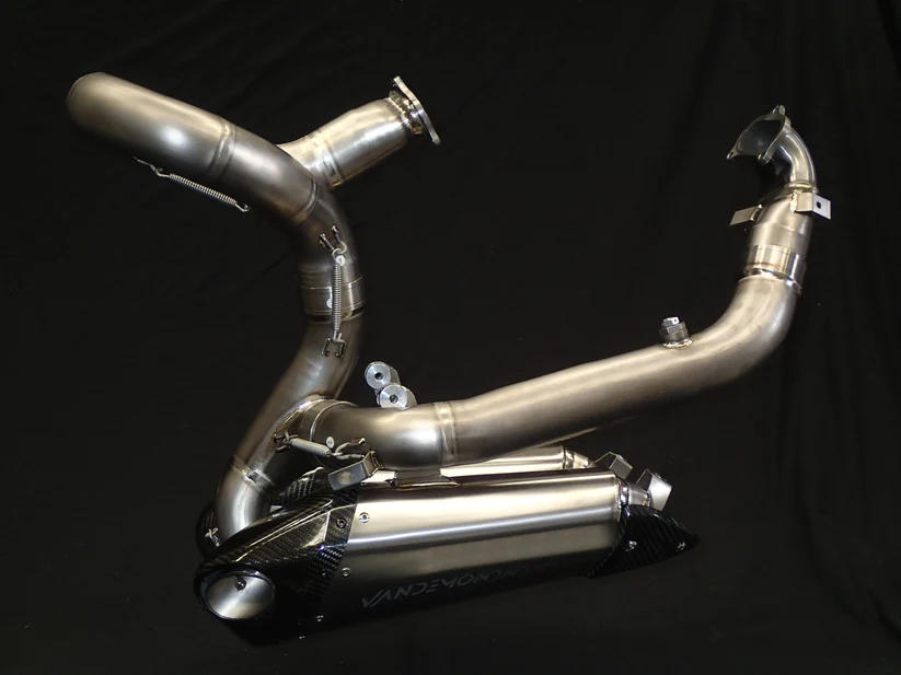 Ducati V2 Panigale & Streetfighter Titanium Low Mount Exhaust System 2019-23